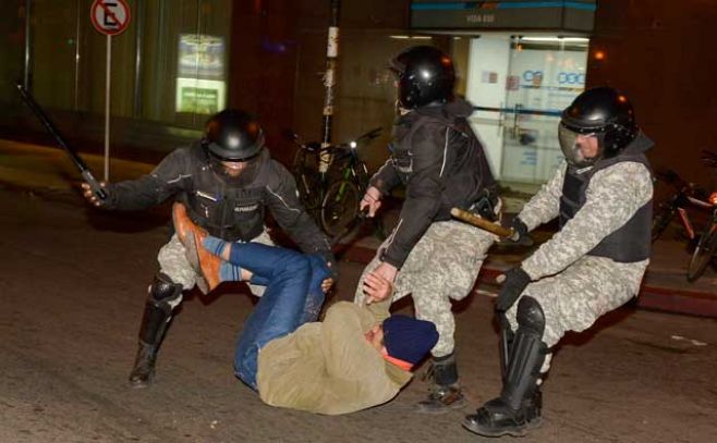 Incidentes dejan un detenido y un internado con fractura de cráneo