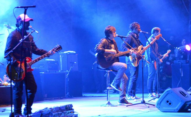 Ciro y Los Persas en el Teatro de Verano. Nicols Herrera