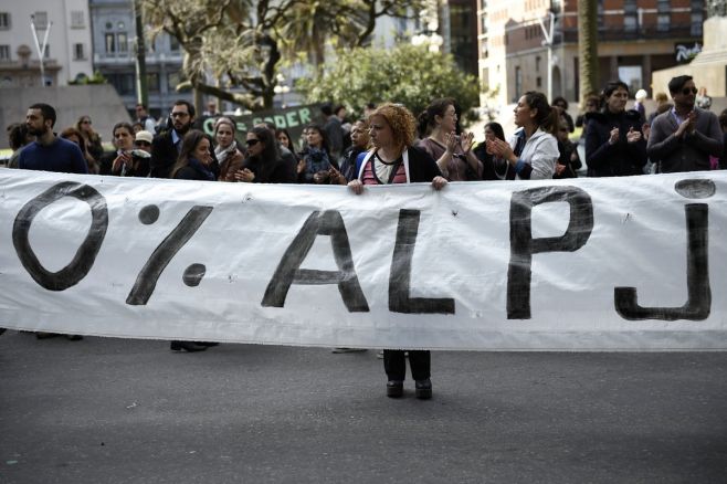 Judiciales evalúan ocupar todos los centros de justicia del país