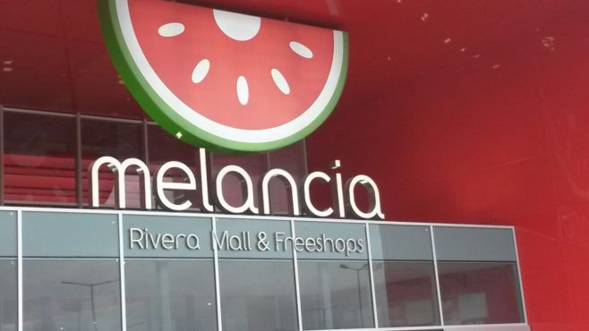 El primer shopping de Rivera abrió sus puertas