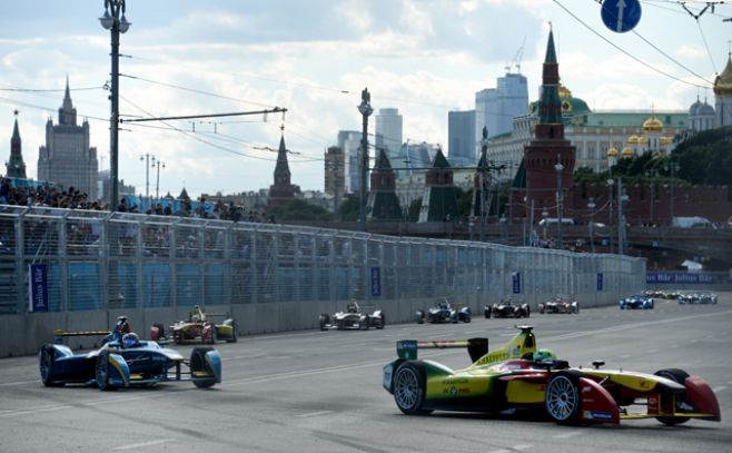 Di Grassi gana en Malasia y es nuevo l�der del campeonato de F�rmula E. AFP Di Grassi gana en Malasia y es nuevo l�der del campeonato de F�rmula E. AFP