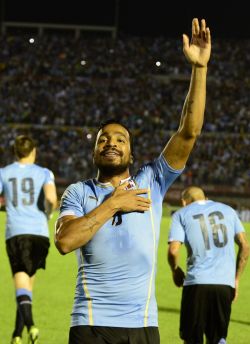 Uruguay goleó y humilló a Chile en el Centenario. AFP foto