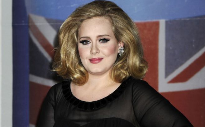 Álbum 25 de Adele rompe récord de ventas