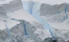 Antártida: alertan pérdida descontrolada de hielo