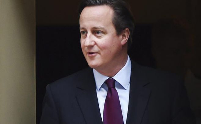 Parlamento británico vota plan de Cameron para bombardear al EI