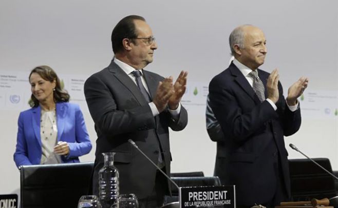 Aprueban acuerdo histórico para luchar contra el cambio climático