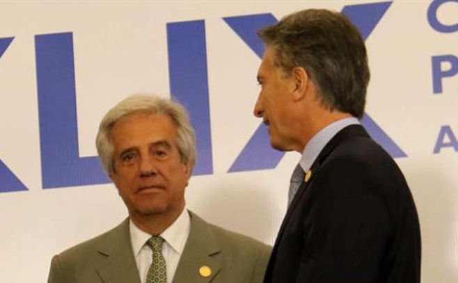 Vázquez y Macri tendrán su primera reunión bilateral en enero