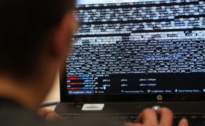 Grupo anti Estado Islámico se atribuye ciberataque a BBC