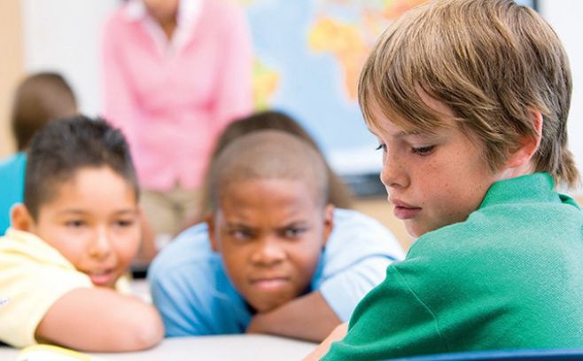 Niño inventa dispositivo para proteger a víctimas de bullying