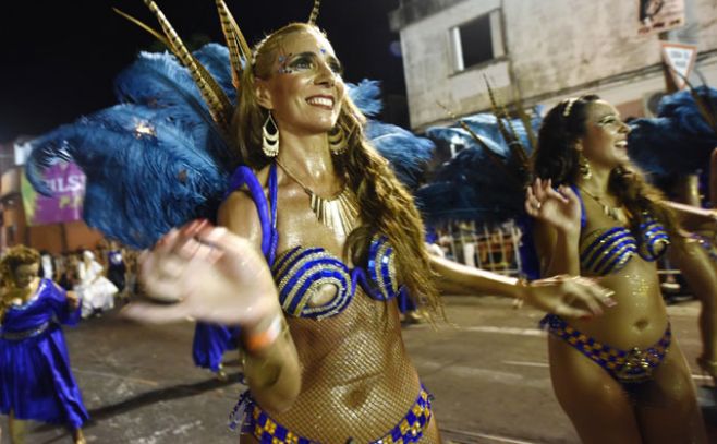 Así fue la primera etapa del desfile de llamadas. Nicolas Celaya/Adhocfotos