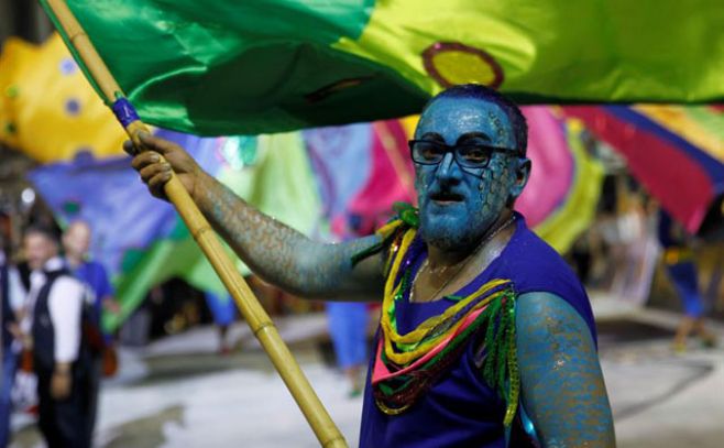 Así fue la primera etapa del desfile de llamadas. EFE