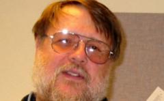 Murió Ray Tomlinson, inventor del email