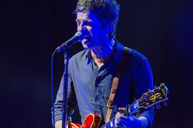 Así fue la noche de Noel Gallagher en Uruguay. Mandy Barrios El Espectador. 