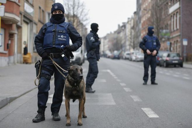 Capturaron al cerebro de los atentados terroristas de París. EFE