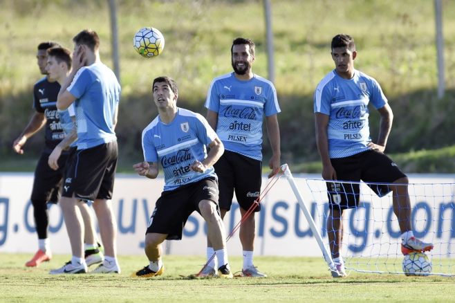 Así fue el regreso de Suárez a la selección uruguaya. Nicols Celaya/adhocfotos