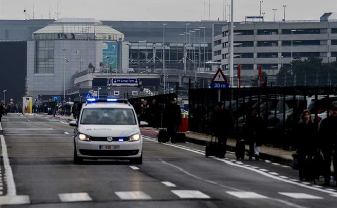 34 muertos en los atentados en el aeropuerto y el metro de Bruselas. EFE