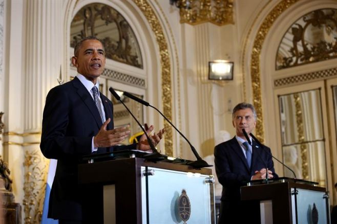 Obama afirma que su "máxima prioridad" es derrotar al EI. EFE