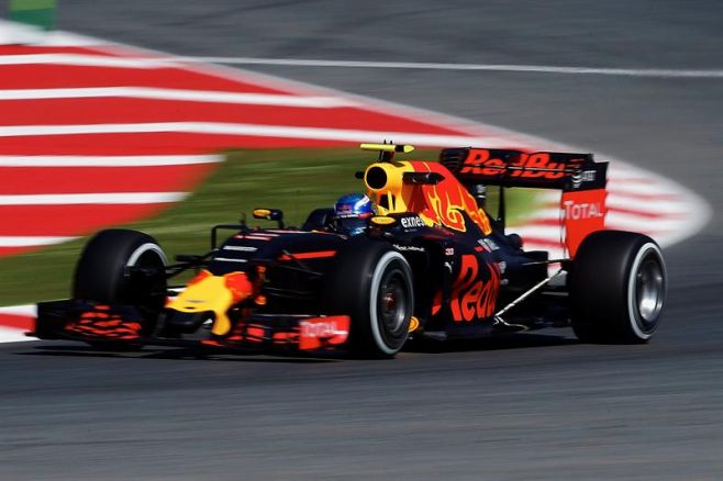 F1: Verstappen hace historia