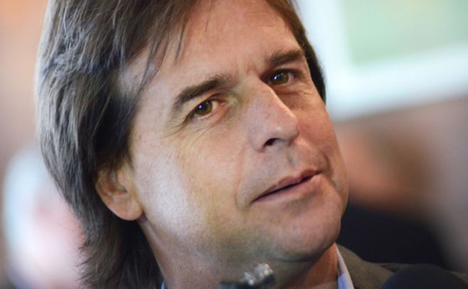 Lacalle criticó al gobierno por gastar "sin inteligencia" Lacalle criticó al gobierno por gastar "sin inteligencia"