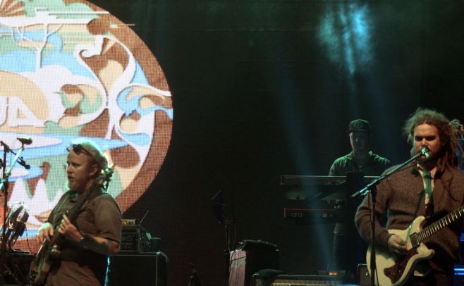 SOJA trajo calor a una gélida noche en el Teatro de Verano. Manuel Jarovisky/El Espectador