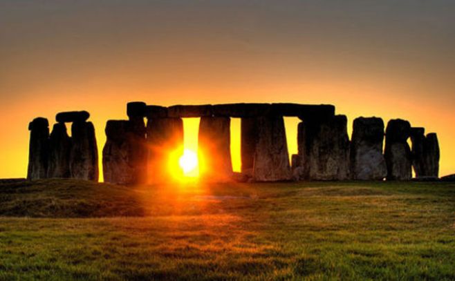 Científicos explican cómo se construyó Stonehenge