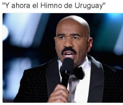 Los memes del error del himno en Uruguay-México