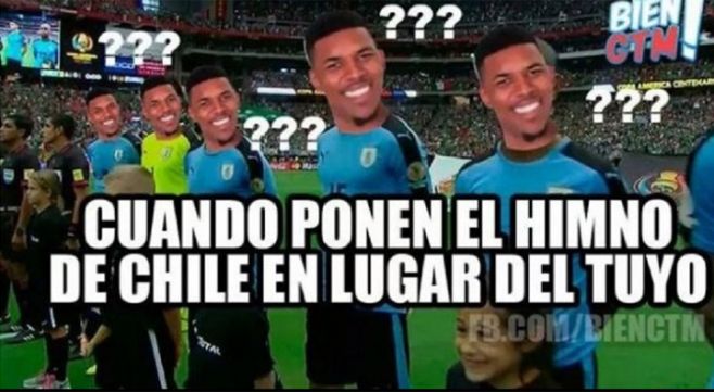 Los memes del error del himno en Uruguay-México