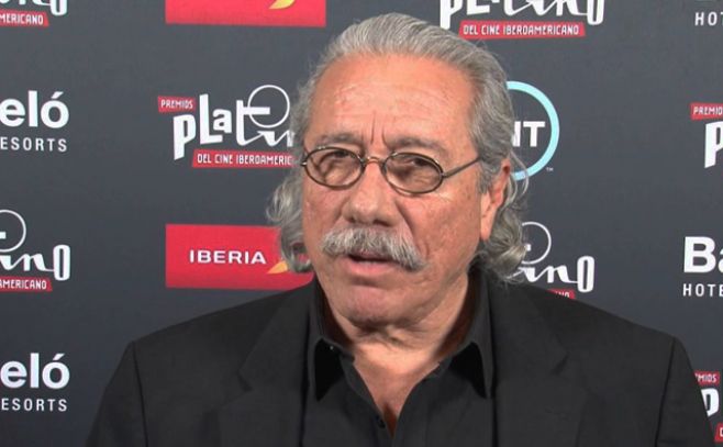  Edward James Olmos. . Premios Platino