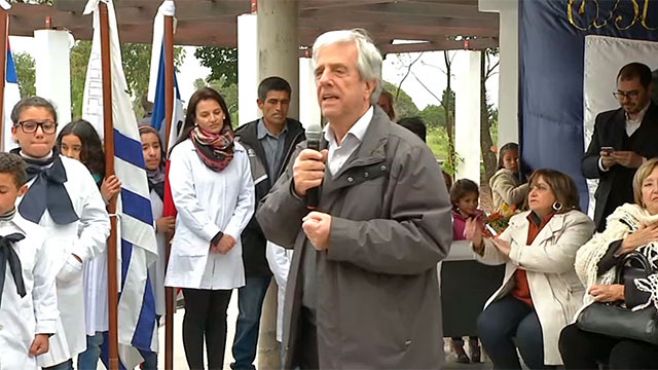 Vzquez en Fray Bentos. http://noticiasuy.com/