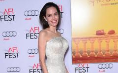 Angelina Jolie exige disculpas de Melissa Etheridge