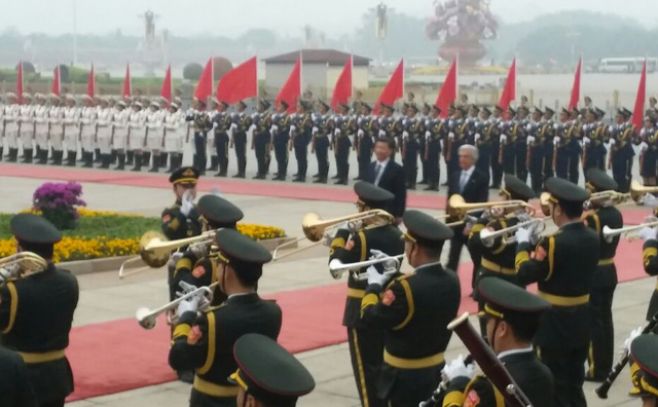 Vázquez acuerda con presidente chino avanzar en un TLC. Presidencia