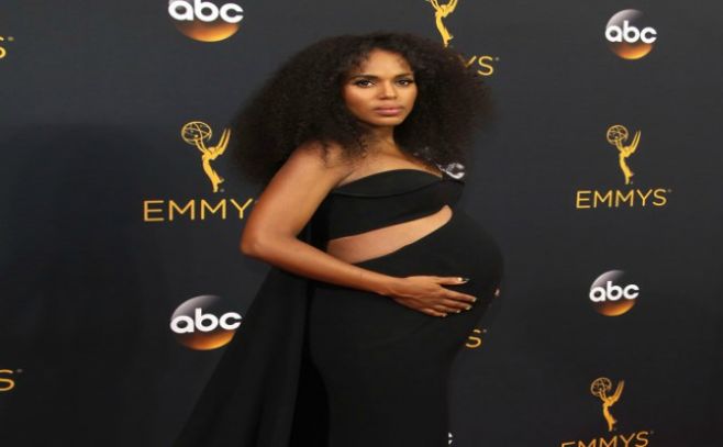 Kerry Washington ya piensa en ir por su tercer niño