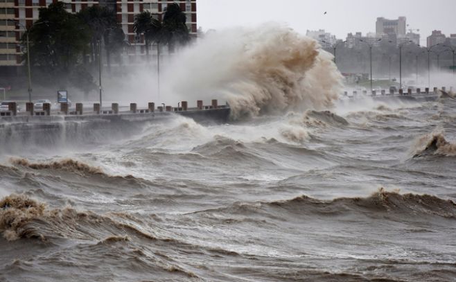 Tres heridos, viviendas y sistemas de drenaje dañados tras temporal