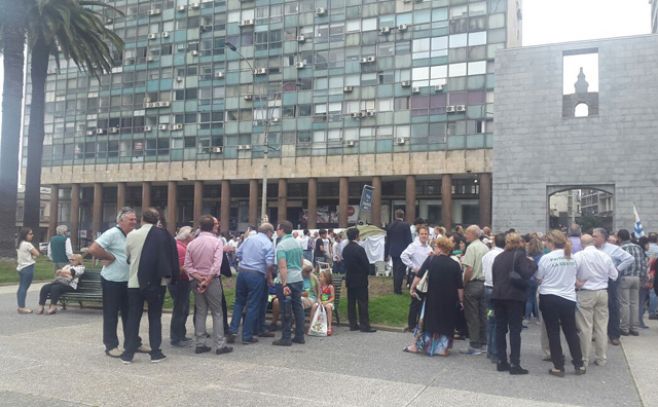 Novick presentó su partido político ante la Corte Electoral. Carolina Ramos/El Espectador