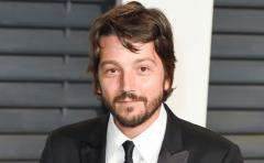 Diego Luna asemeja 'Star Wars' a la idea de estar enamorado