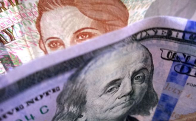 BCU: hay que esperar para ver dónde vuelve a estabilizarse el dólar