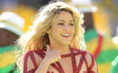 Shakira celebra el estreno de su videoclip con Maluma