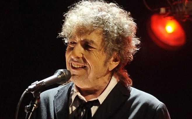 Academia Sueca espera visita de Bob Dylan para 2017