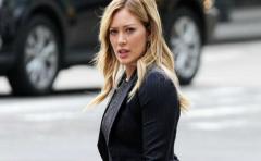 Hilary Duff: 'Me encasillaron por ser madre demasiado joven'