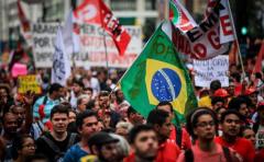 Escenario político en Brasil continúa agitado