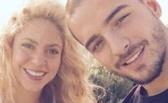 Shakira muy cercana a Maluma pese a las críticas