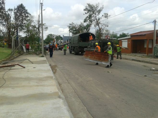 Vázquez visitará este sábado las ciudades afectadas por el temporal. Prensa Ejrcito