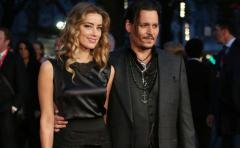 Johnny Depp acusa a su exmujer de buscar notoriedad