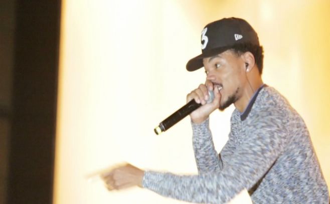 Chance the Rapper se desmarca del ejemplo de Kanye West