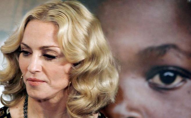 Madonna recibe autorización para adoptar otros dos niños