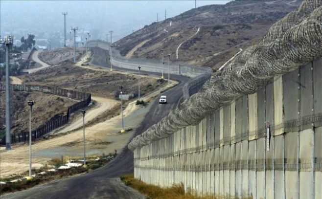 Fechas y costos para comenzar el muro con México