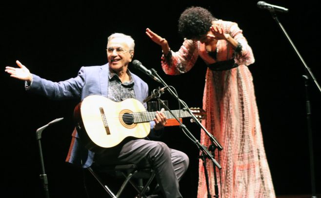 La magia de Caetano Veloso cautivó a Montevideo. Manuel Jarovisky/El Espectador