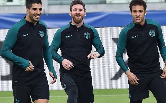 Surez, Messi y Neymar Jr. en el reconocimiento del Juventus Stadium. . II Alessandro di Marco