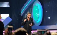 Arjona fue galardonado en los Billboard por su trayectoria