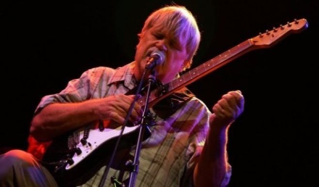 Fallece en el escenario el músico Bruce Hampton